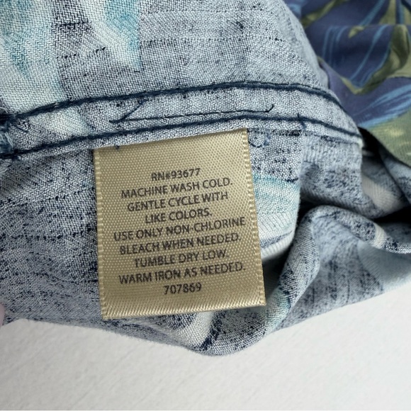 St Johns Bay Shirt Mens XL Blue/Green  Silk Hawaiian Floral Button Up‎ Casual - Picture 9 of 12